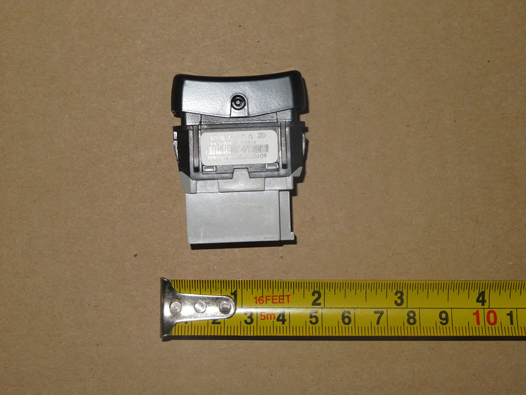 K9-3792410_Лучший переключатель_M00666-1