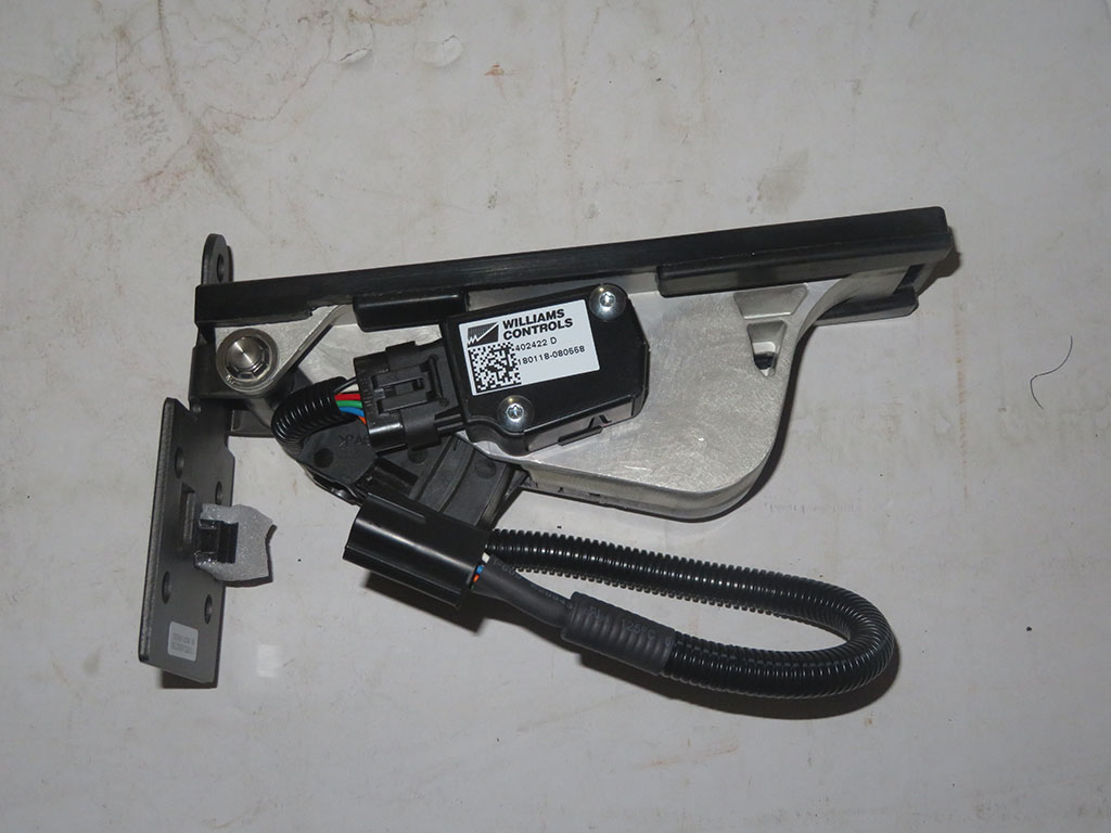 KD2-1108010_Electronic throttle pedal assembly-floor type_M00000-1