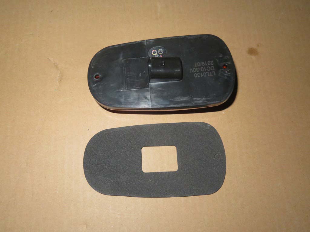 K8C-4111100A_Side turn signal_M00000-1