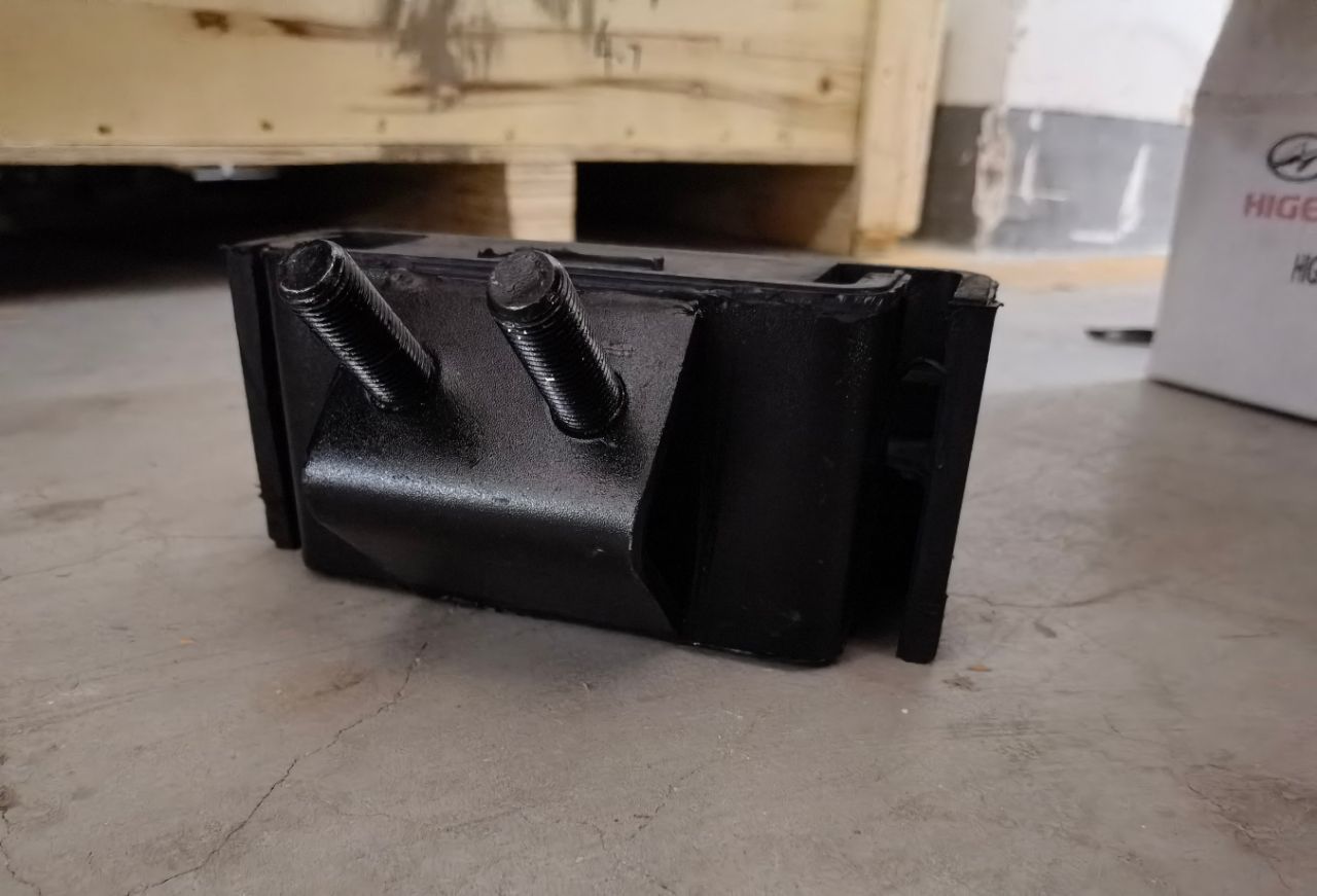 Engine rear suspension pad