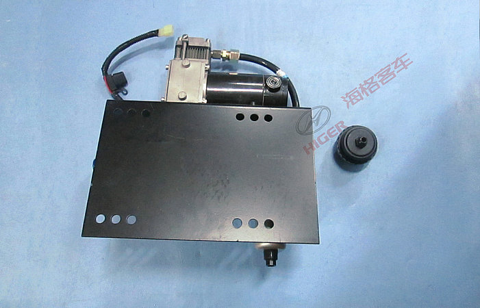 Вспомогательный воздушный насос для сцепления-1