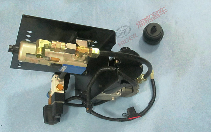Clutch auxiliary air pump-1