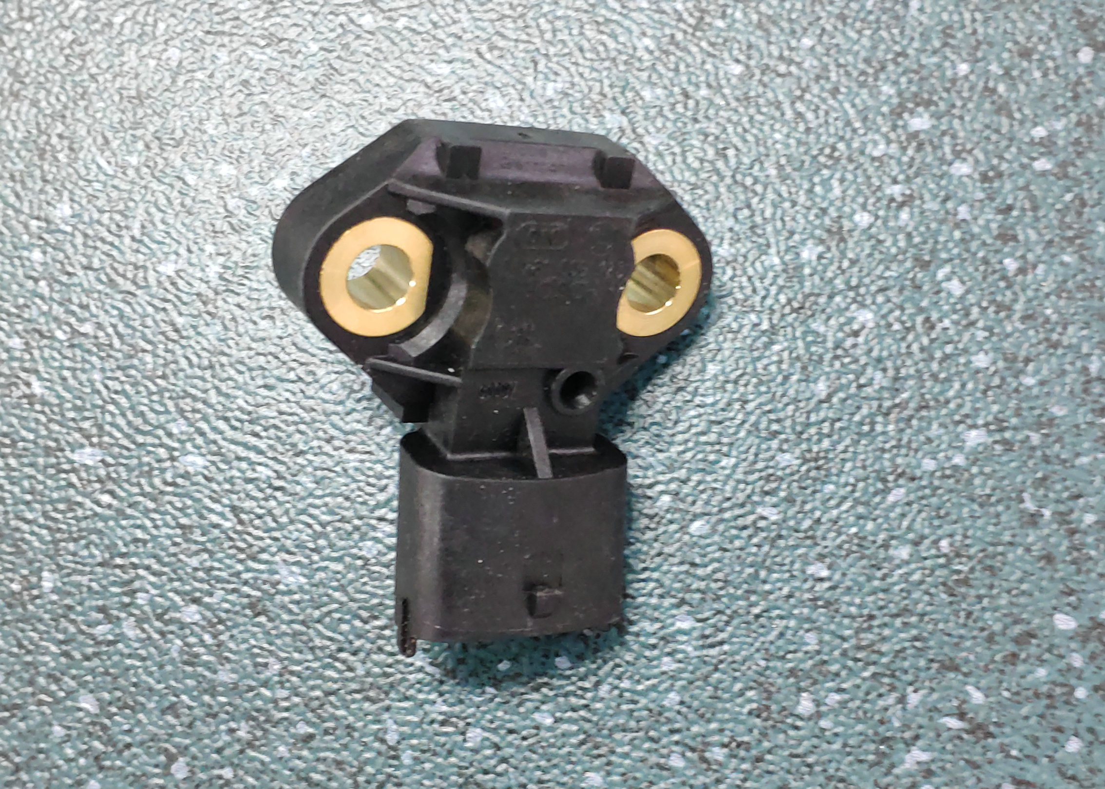 Датчик давления (детонационный датчик)