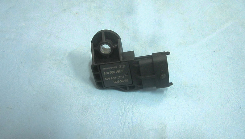 Capteur de pression de température de l'air d'admission-1