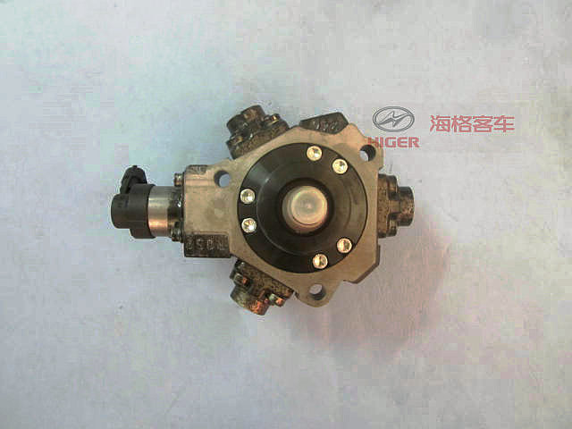 Топливный насос высокого давления-1