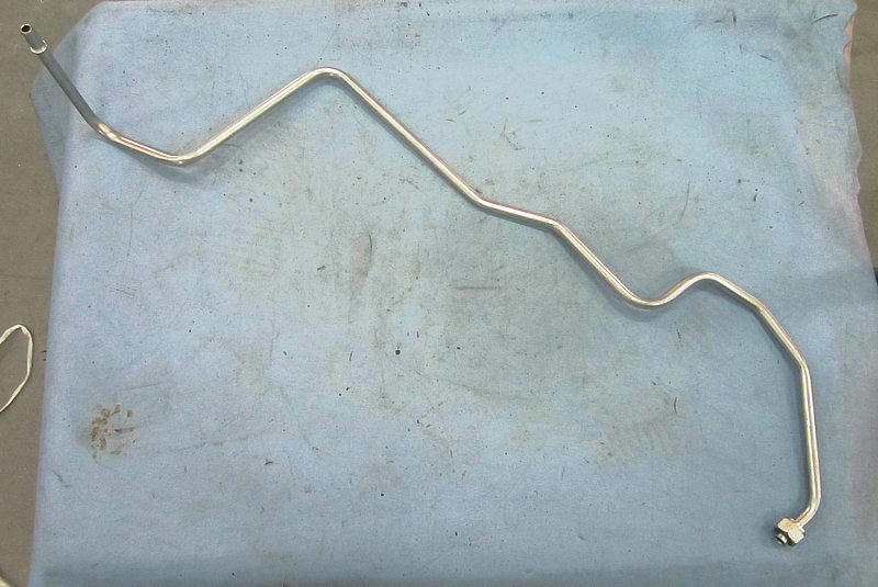 Air compressor water outlet pipe