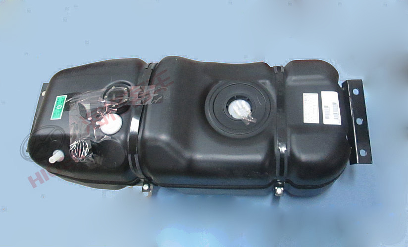 Fuel tank assembly (with bracket)