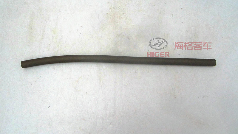 Hose (ventilation-fueling port cover and fuel tank)