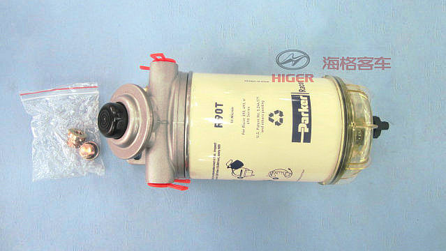 Oil and water separator