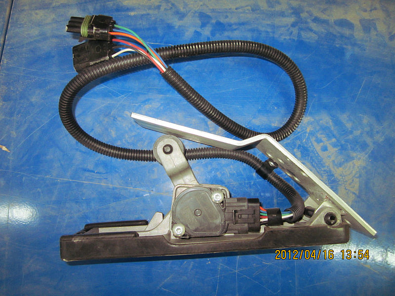 Accelerator pedal assembly (electronics)-1