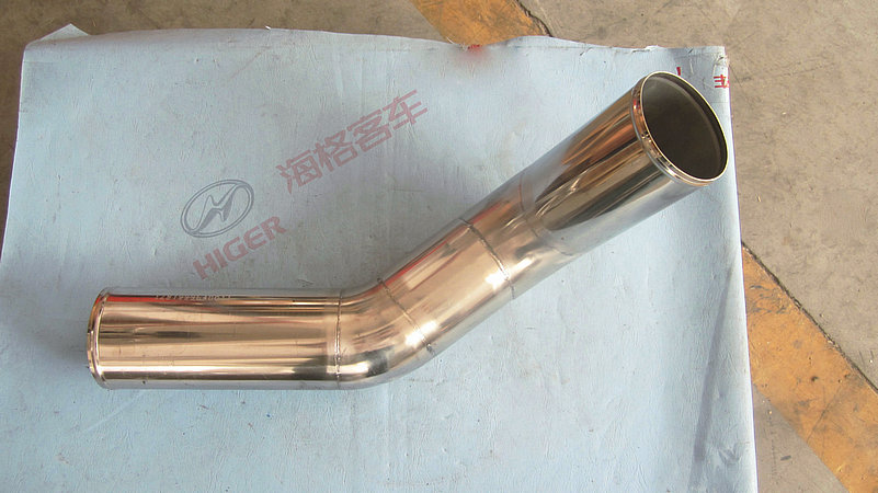 Intercooler air intake pipe