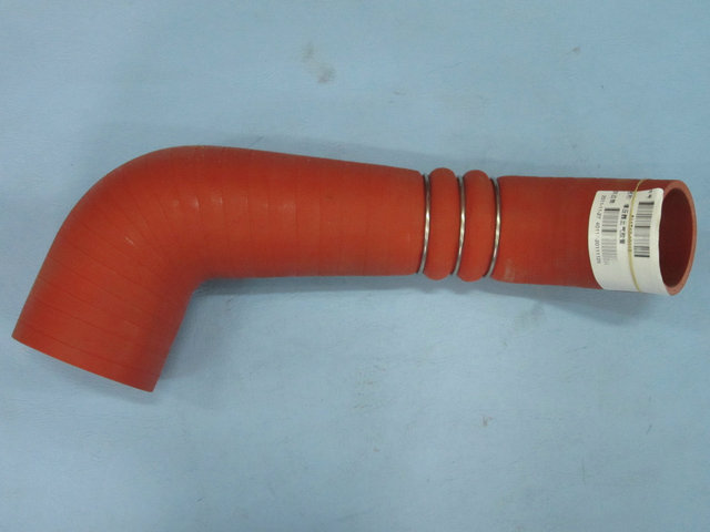 Hose (Y6489)-1