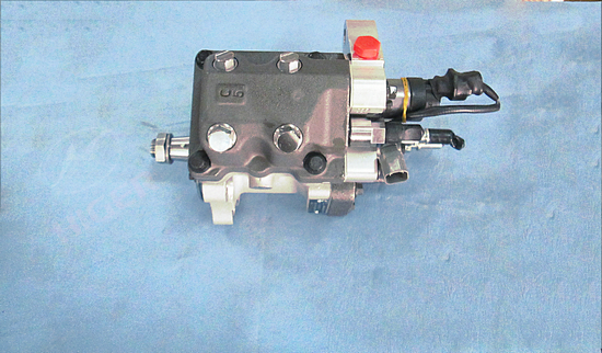 Топливный насос в сборе-1