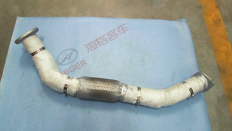 Silencer air intake pipe assembly