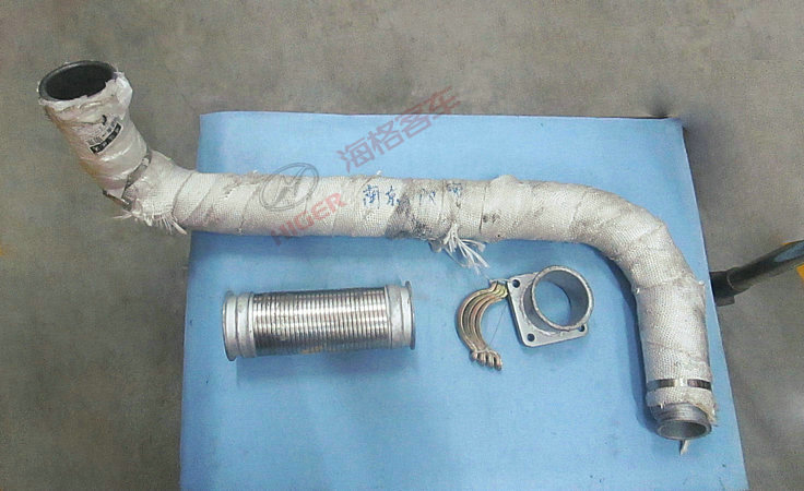 Silencer air intake pipe assembly