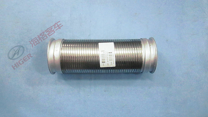 Гофрированный патрубок с глушителем всасываемого воздуха