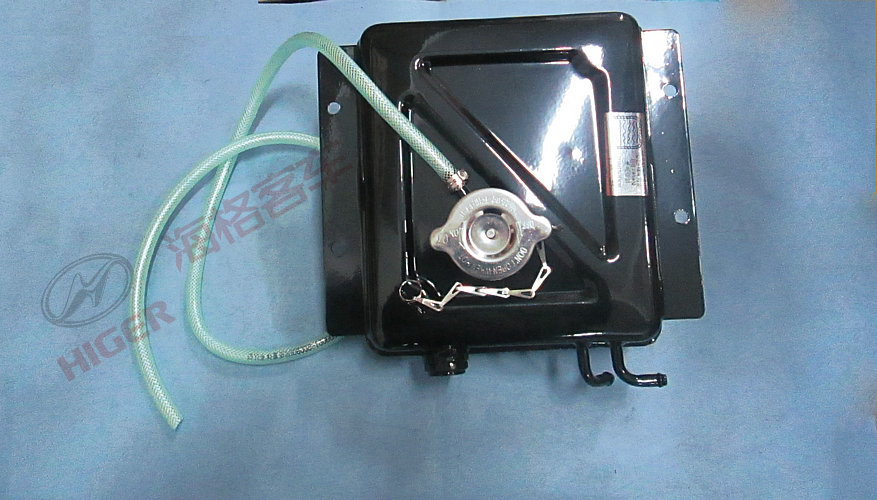 Expansion tank assembly