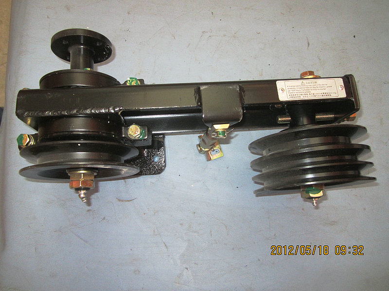 Fan transmission mechanism assembly
