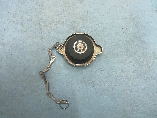 Couverture de réservoir d'eau d'expansion (1kg/cm2)-1