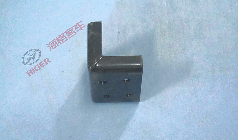 Bracket (Radiator Right)-1