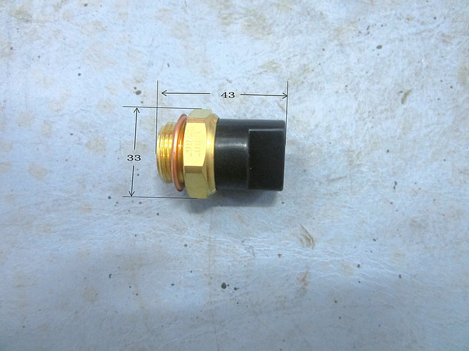 Fan electromagnetic clutch temperature control switch