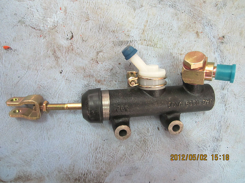 Основной насос сцепления