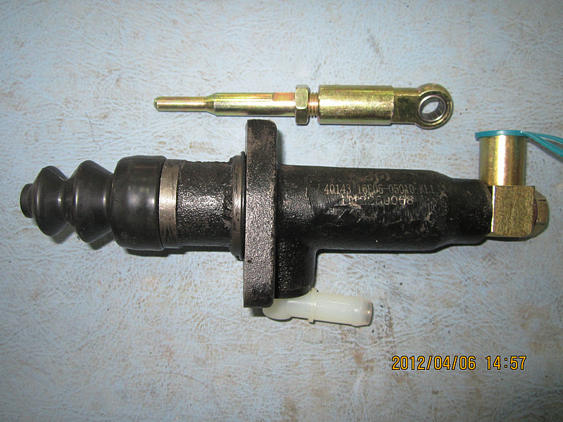 Clutch main pump