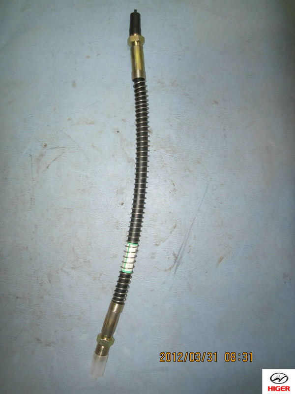 Tuyau d'alimentation en huile