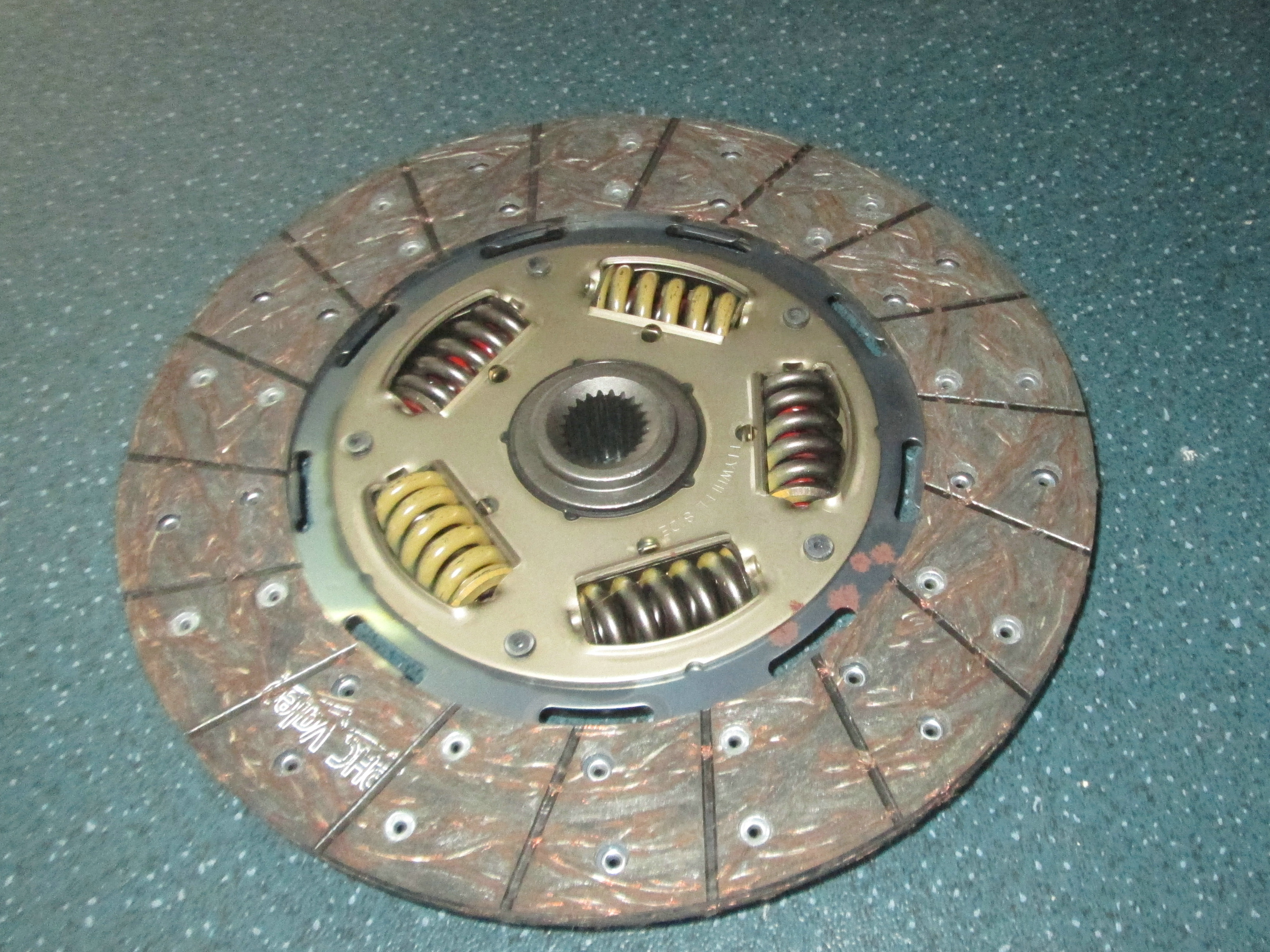 Clutch driven disc