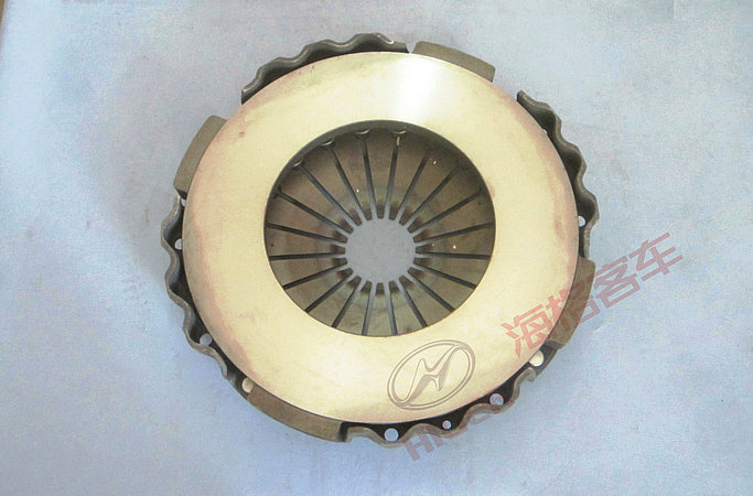 Assemblage du couvercle d'embrayage