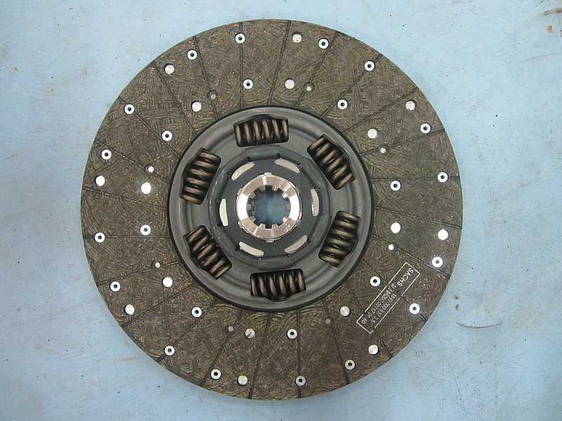 Clutch driven disc (362+SACHS)