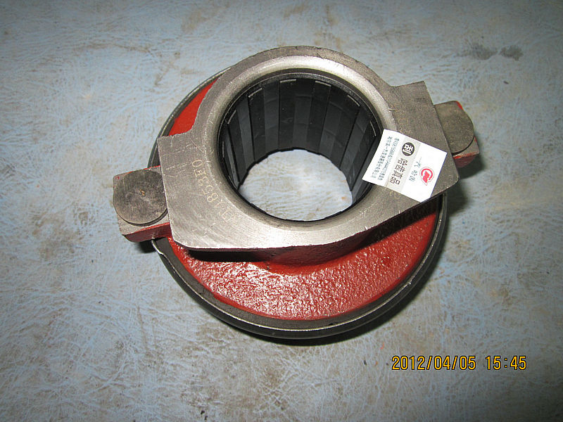 Montage des roulements de séparation d'embrayage