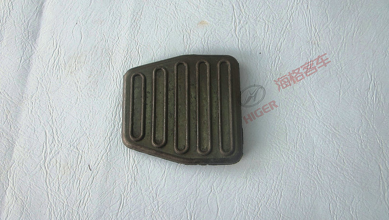 Clutch pedal rubber cover
