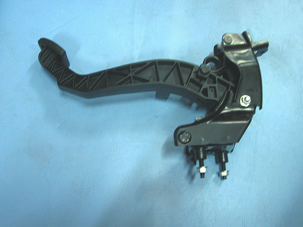 Clutch control mechanism with pedal assembly-1