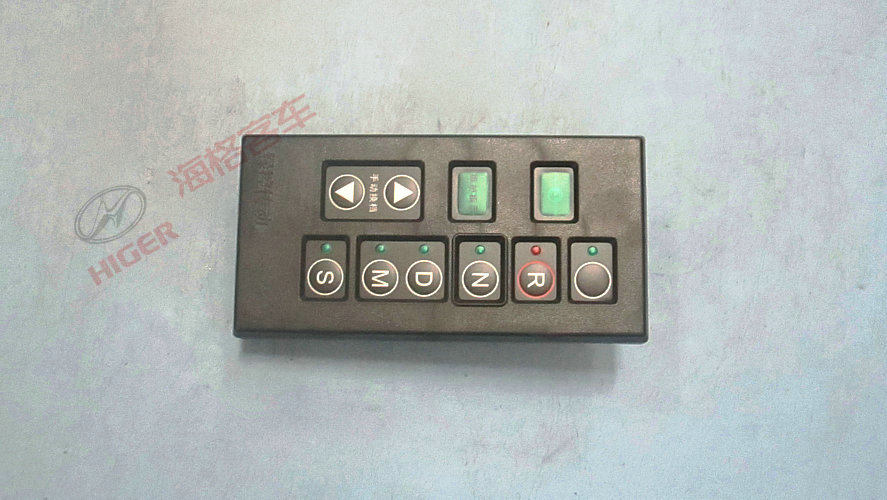 Gear panel (green control)
