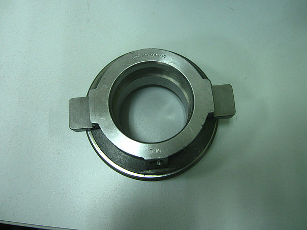 Separating bearings (automatic centrifugal clutch)