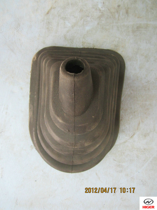 Decorative cover (manipulator)