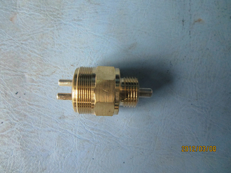 Commutateur de signal neutre