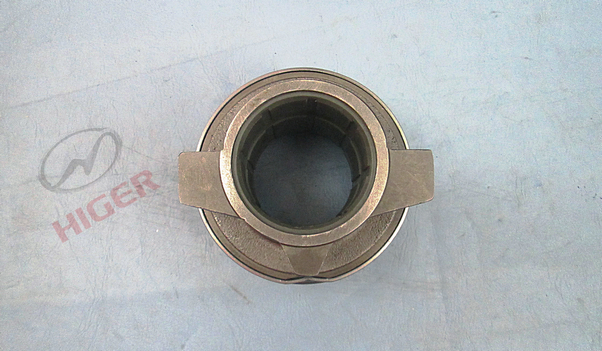 Montage des roulements de séparation d'embrayage