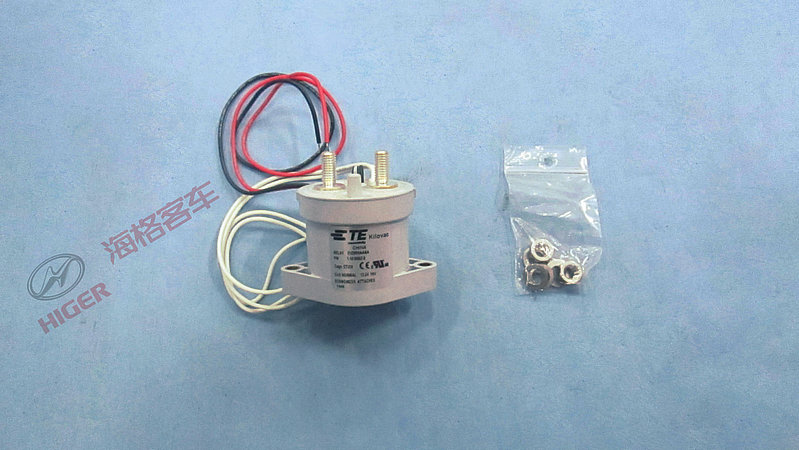 Контактный сотрудник-1