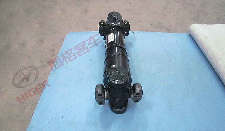 Arbre de transmission de l'essieu arrière (H4-H4-474-70)-1