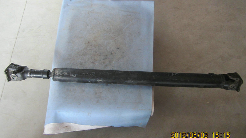 Rear axle drive shaft assembly