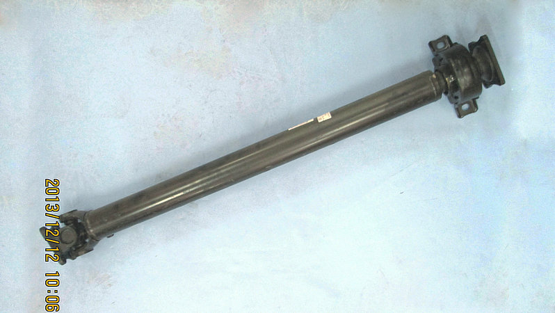 Front drive shaft (front section of drive shaft)