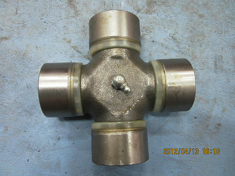 Montage de l'axe croisé (Gelton)