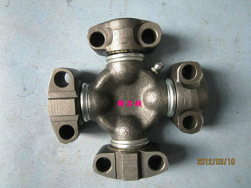 Cross shaft assembly (universal airfoil)