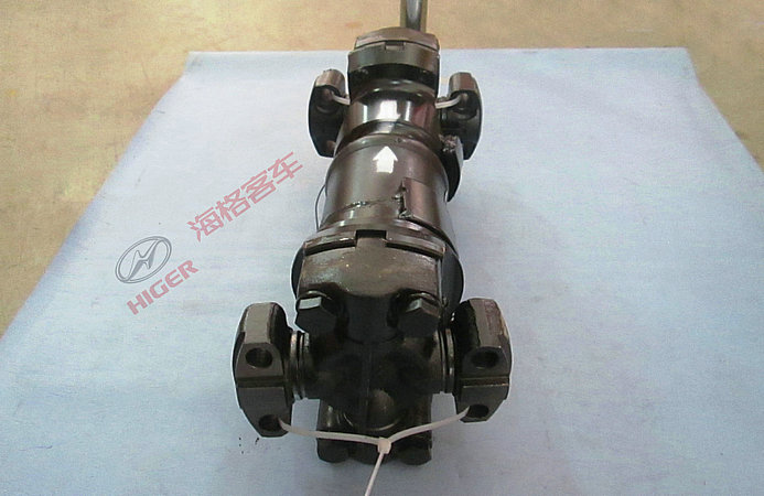 Arbre d'entraînement de l'essieu arrière (H4-H4-316-70)-1