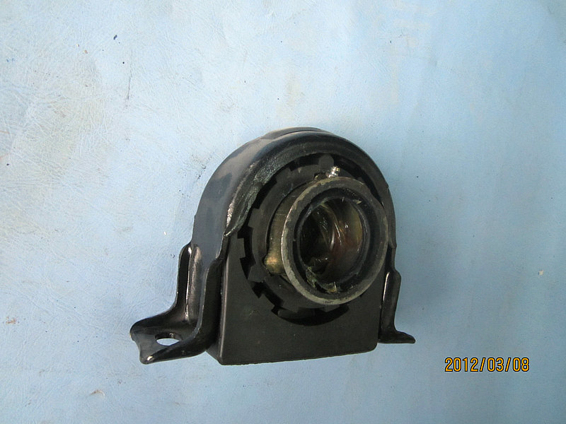 Intermediate support assembly (Gelton)