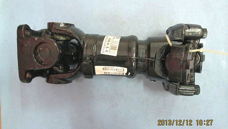 后桥传动轴(H3-H4-358-70)-3