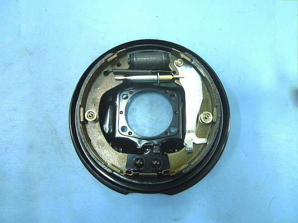 Rear brake assembly (left)