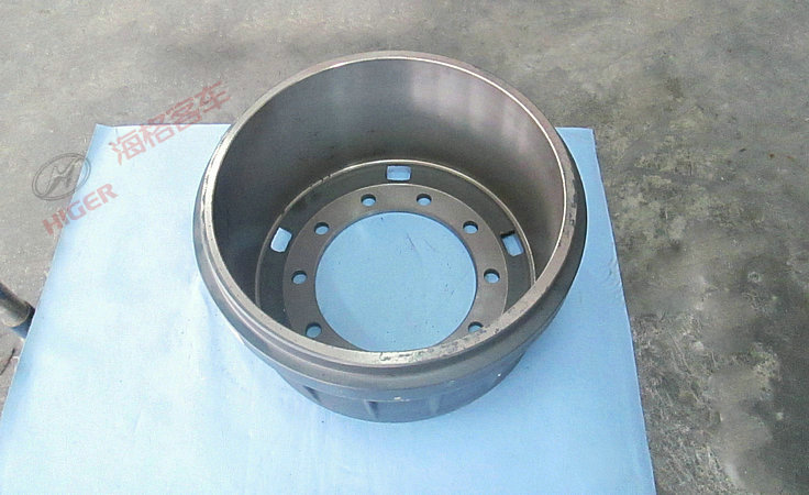 Tambour de frein arrière-1